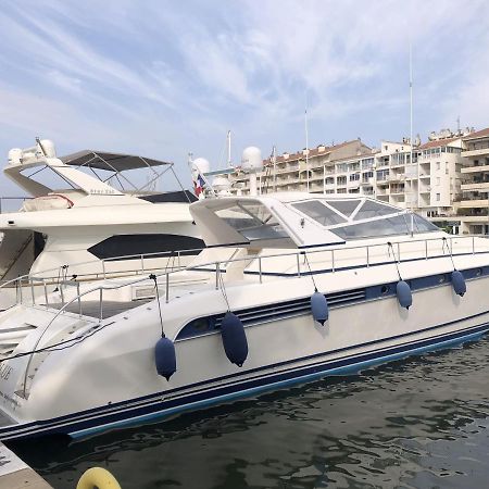 אמפוריבראבה Home Sweet Boat - Chambres D'Hotes מראה חיצוני תמונה